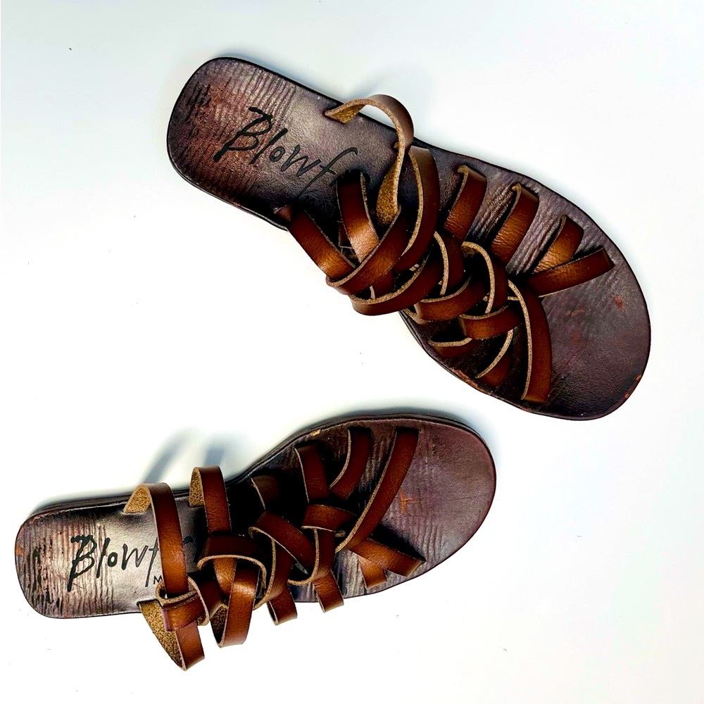 Blowfish Greek Sandals• Sz 7.5